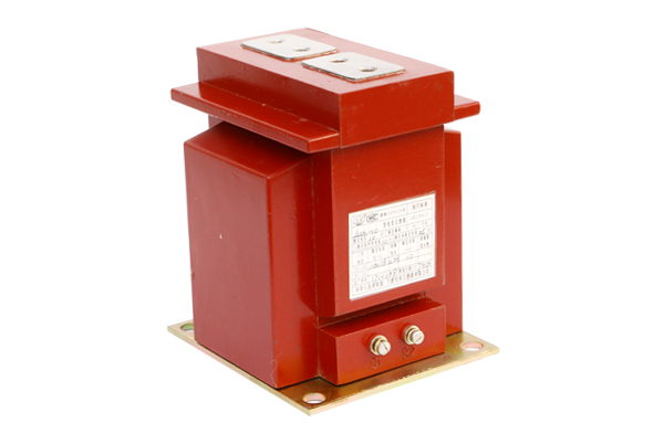 LZZH1-10型电流互感器