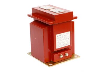 LZZH1-10型电流互感器